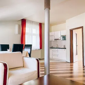 Riverside Thalia Apartment