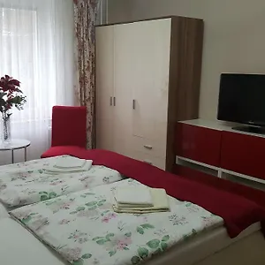 Pavlova Apartment
