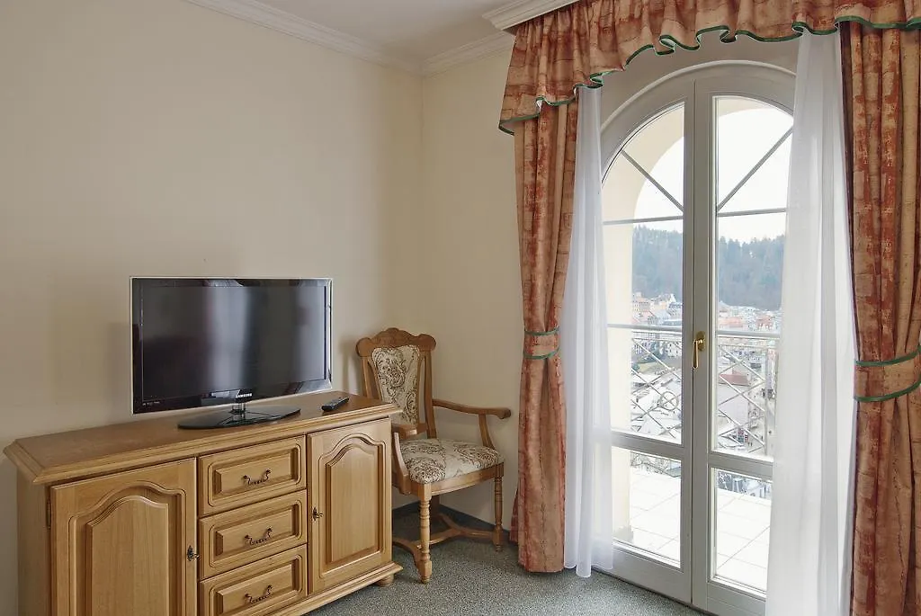 Villa Rosa Karlovy Vary Konukevi