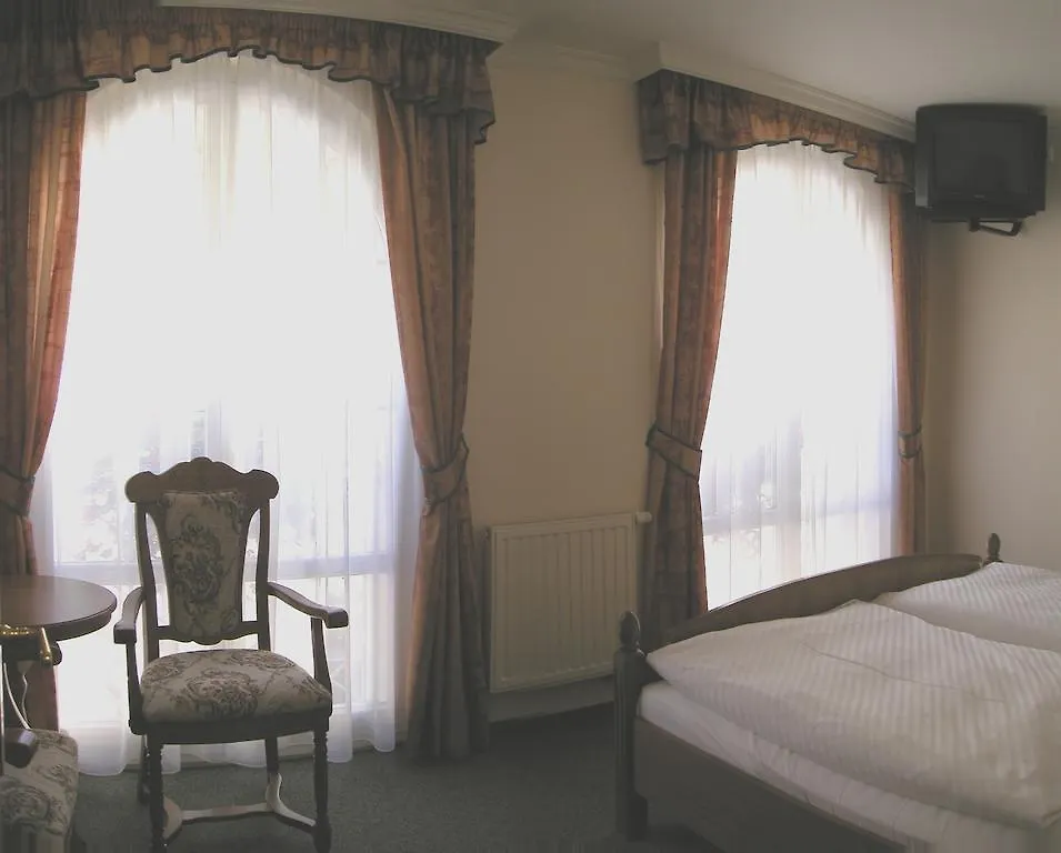 Villa Rosa Karlovy Vary Çek Cumhuriyeti