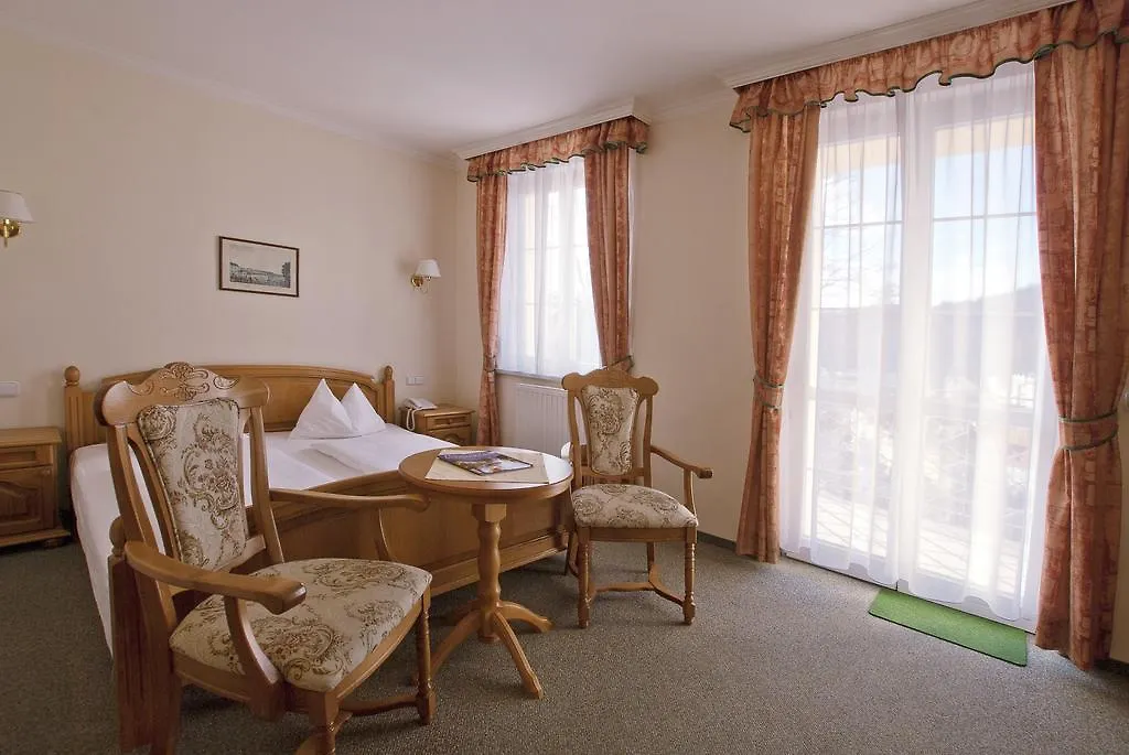 Villa Rosa Karlovy Vary 3*,  Česká republika